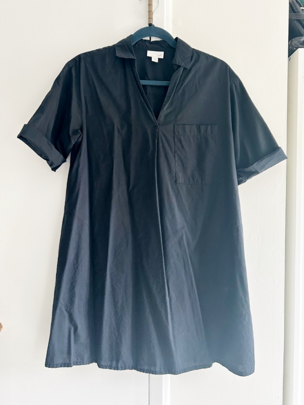 J.Jill black a-line shirt dress, v-neck and pockets